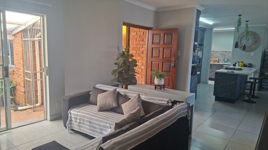 3 Bedroom Property for Sale in Gonubie Eastern Cape